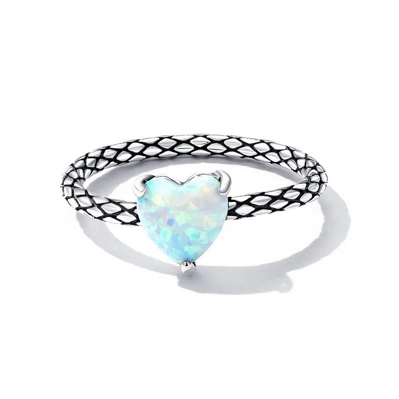 Blue Heart Zirconia Ring in Sterling Silver